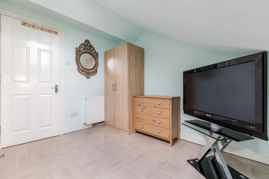 Watford General Suites Esterno foto